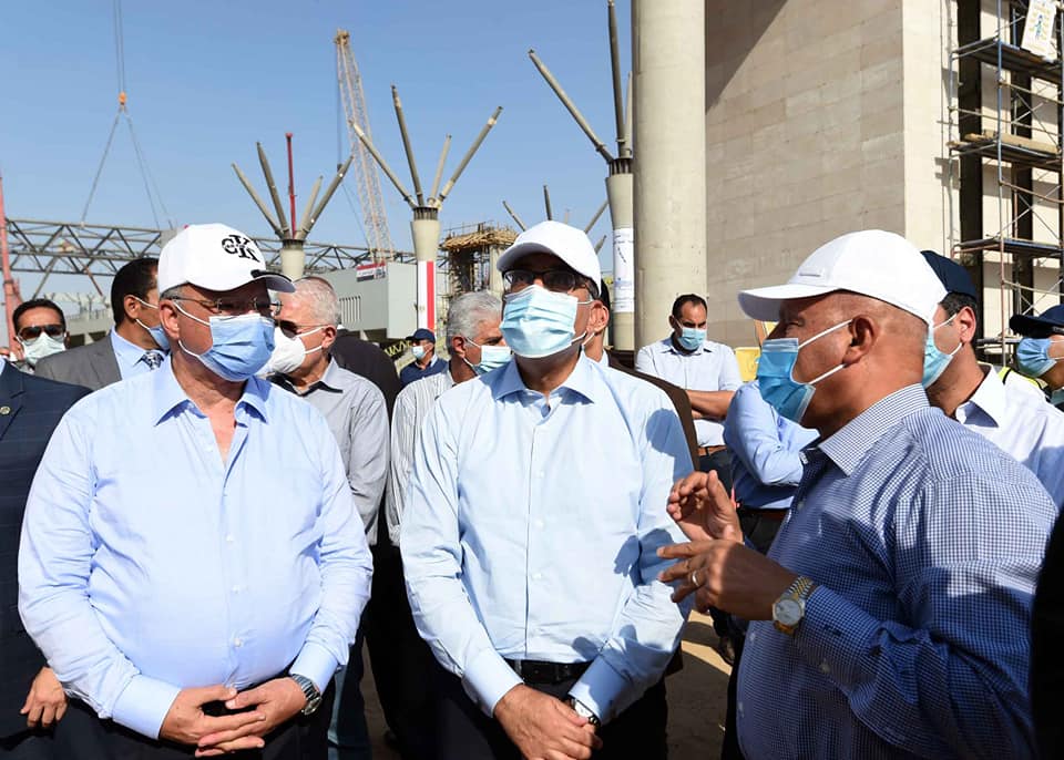  جولة وزير النقل بقطاعات مشروع القطار الكهربائي الخفيف LRT