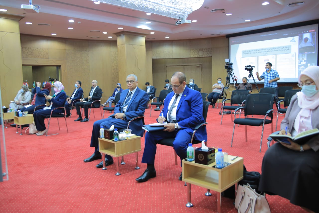 مؤتمر دور الإدارة العامة العربية لمواجهة تداعيات كورونا يوصي بتقنين نظم العمل المرنة