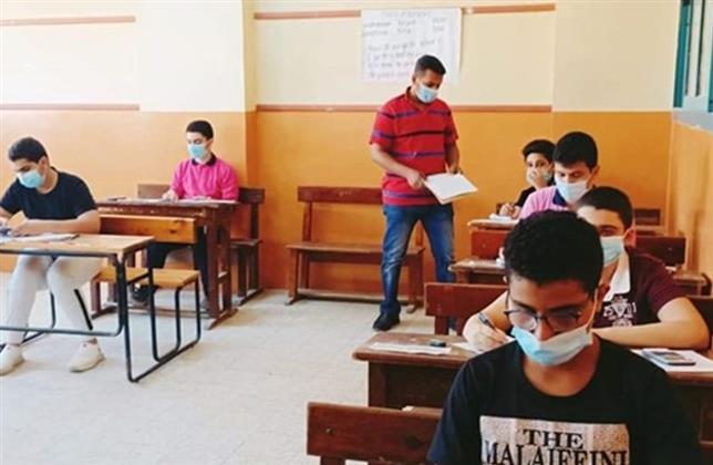   غدًا  ألف طالب يبدأون امتحانات الدبلومات الفنية في الإسكندرية
