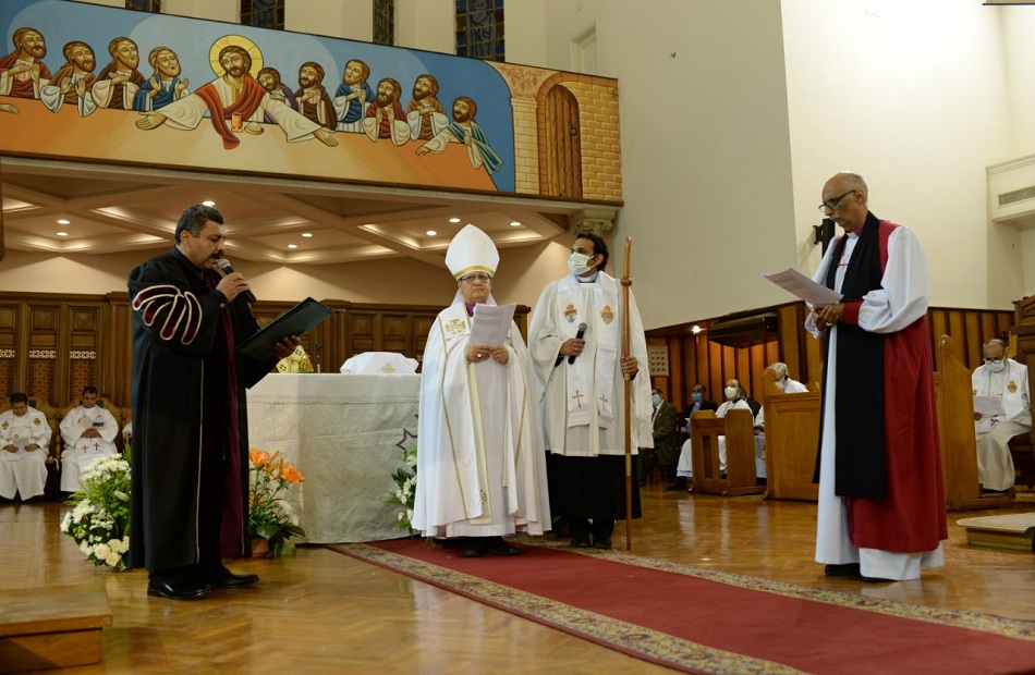 مستشار الأسقفية يعلن إجراءات انتخاب المطران سامي فوزي رئيسًا لأساقفة الكنيسة | صور 