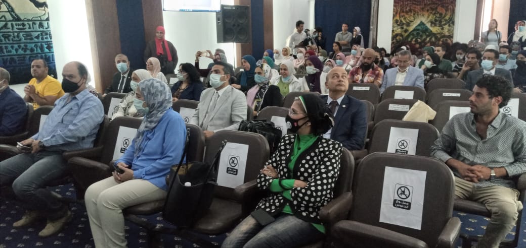  مبادرة إعادة التدوير في كلية الفنون التطبيقية جامعة حلوان تطلق