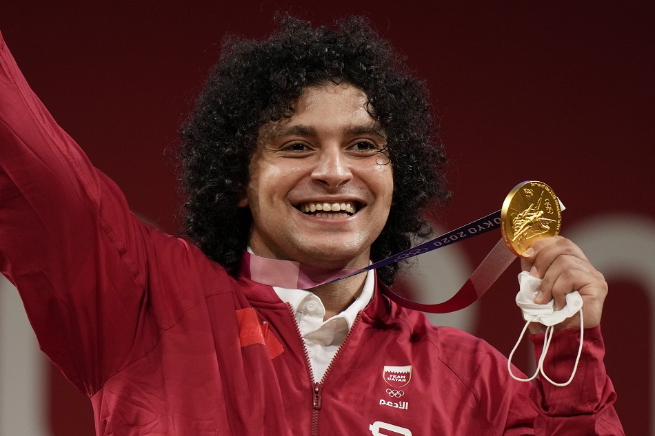 المصري الأصل فارس حسونة يحرز أول ذهبية أولمبية في تاريخ قطر