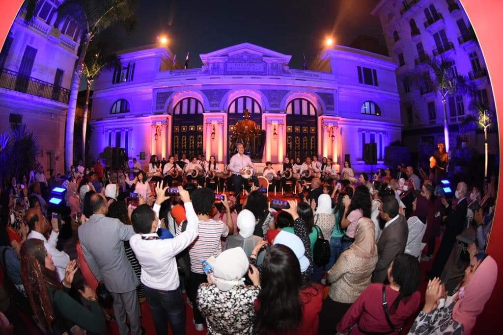 أوبرا الإسكندرية" تختتم احتفالاتها بمئوية مسرح سيد درويش |صور - بوابة  الأهرام