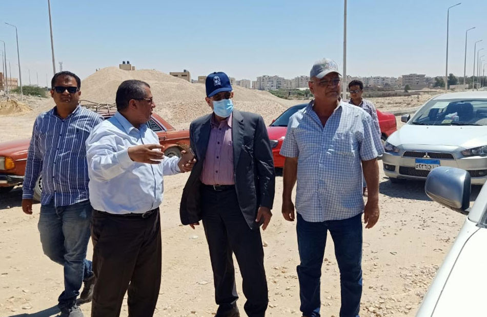 محافظ شمال سيناء يتفقد عددًا من المشروعات بالعريش | صور