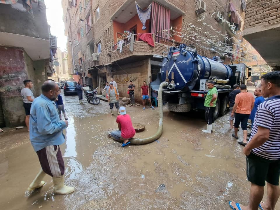 الانتهاء من إصلاح كسر ماسورة مياه رئيسية غرب الإسكندرية
