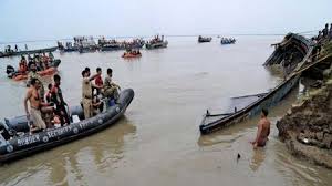 قتيلة وعشرات المفقودين في حادث نهري في الهند
