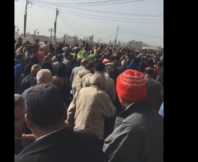  الآلاف يشيعون جثمان الإعلامي وائل الإبراشي