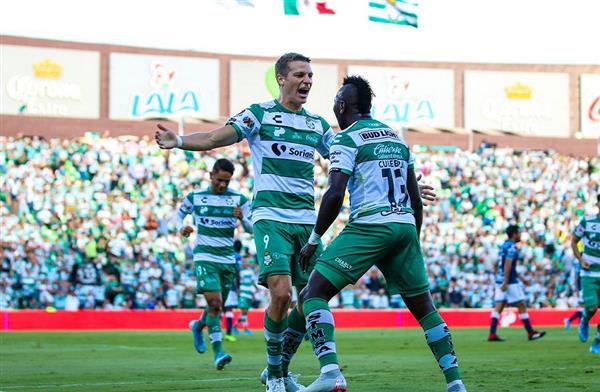 سانتوس لاجونا يفوز على مونتيري في الدوري المكسيكي