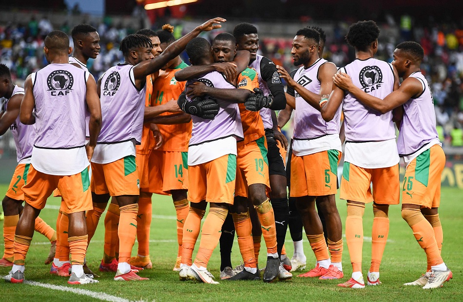 حارس المنتخب الإيفواري يهدي سيراليون نقطة ;خيالية; ويؤجل تأهل فريقه للدور الثاني بكأس إفريقيا