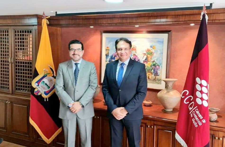  السفير المصري في الإكوادور يبحث مع رئيس غرفة تجارة كيتو سبل تعزيز التعاون الثنائي بين البلدين