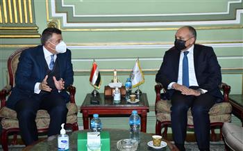  رئيس جامعة عين شمس يلتقي السفير الأردني بالقاهرة| صور
