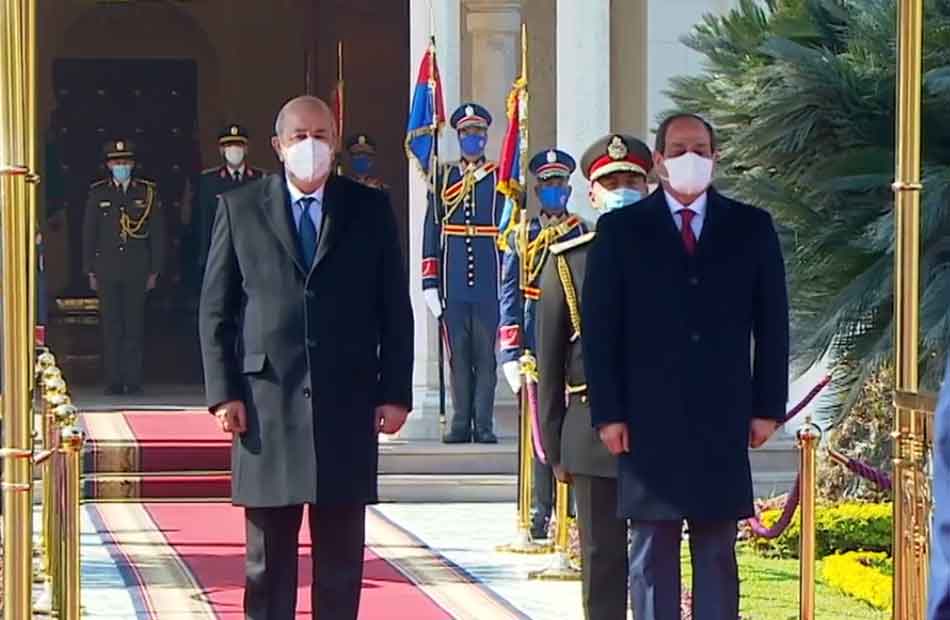 المتحدث الرئاسي ينشر فيديو مراسم استقبال الرئيس السيسي نظيره الجزائري