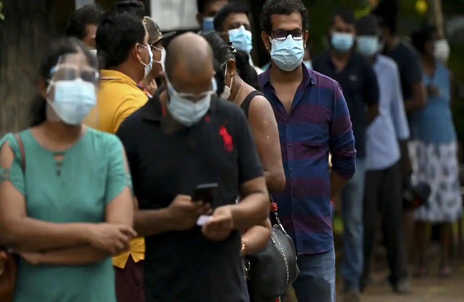 سريلانكا تفرض إجراءات صحية جديدة على المسافرين الوافدين من الخارج من أجل مكافحة كورونا