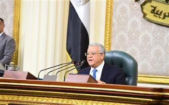   رئيس مجلس النواب يبحث مع نظيره العراقي بالقاهرة سبل تعزيز التعاون المشترك