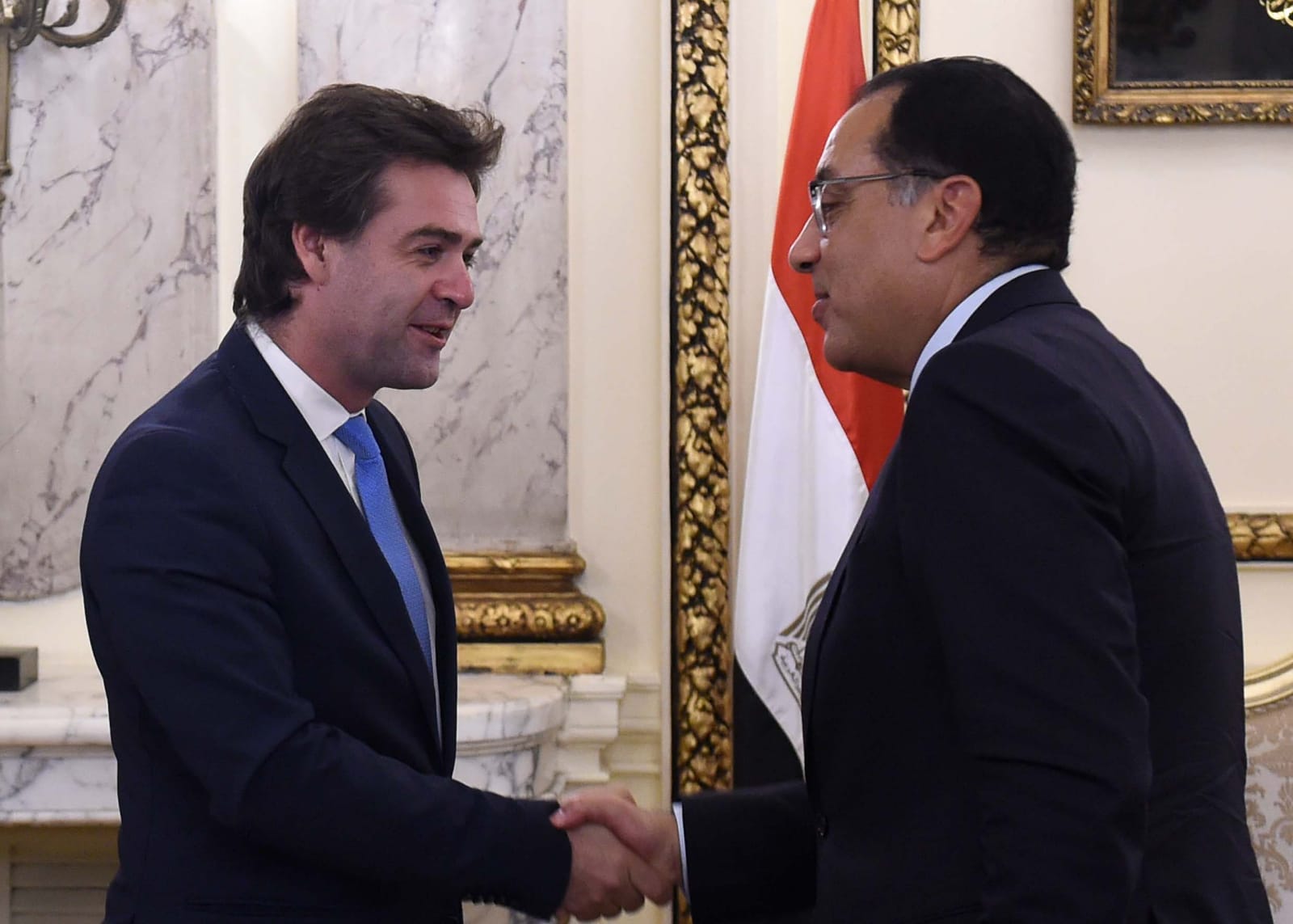 رئيس الوزراء يؤكد حرص مصر على تعزيز العلاقات الثنائية مع مولدوفا |صور