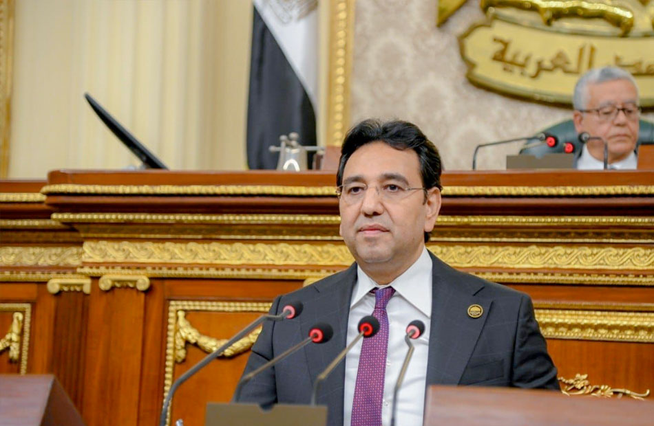 مقرر بالحوار الوطني: نجاح الحكومة بجذب استثمارات أجنبية ضخمة يؤكد ثقة الكيانات الاستثمارية في الاقتصاد المصري 