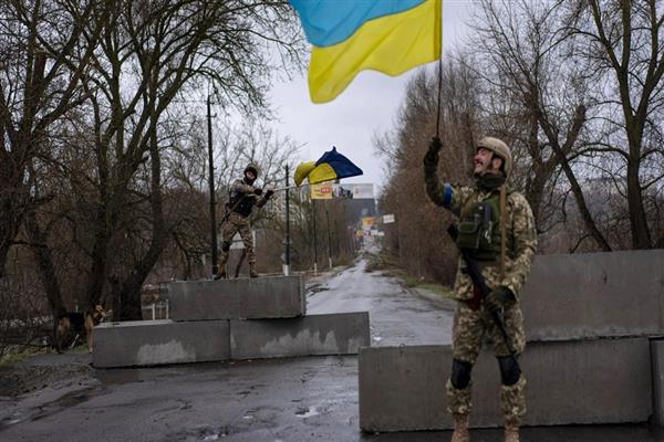  استعادة ليمان موطئ قدم استراتيجية لأوكرانيا وضربة موجعة لبوتين