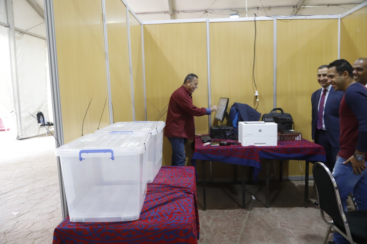 انتهاء الموعد الرسمي للتصويت في انتخابات الهيئة العليا لحزب الوفد 