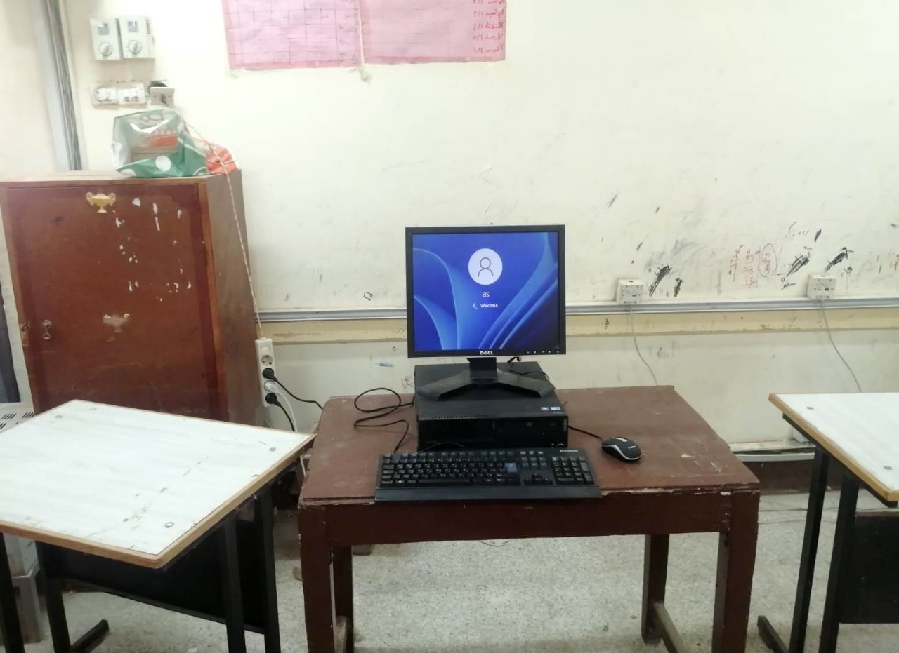    حياة كريمة  تزود مدارس قرى سوهاج بأنظمة التحول الرقمي