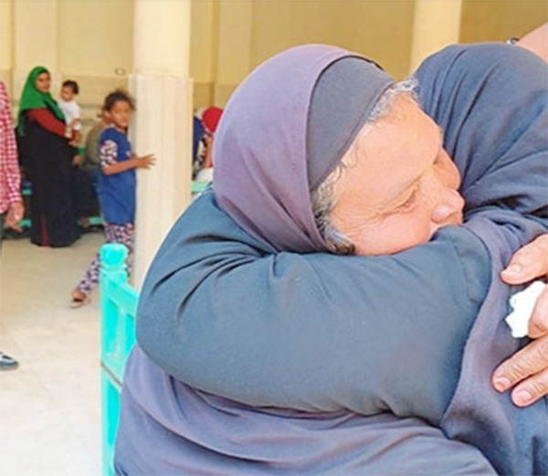 سيدة من بنى سويف تعثر على ابنتها المفقودة بعد 45 عاما