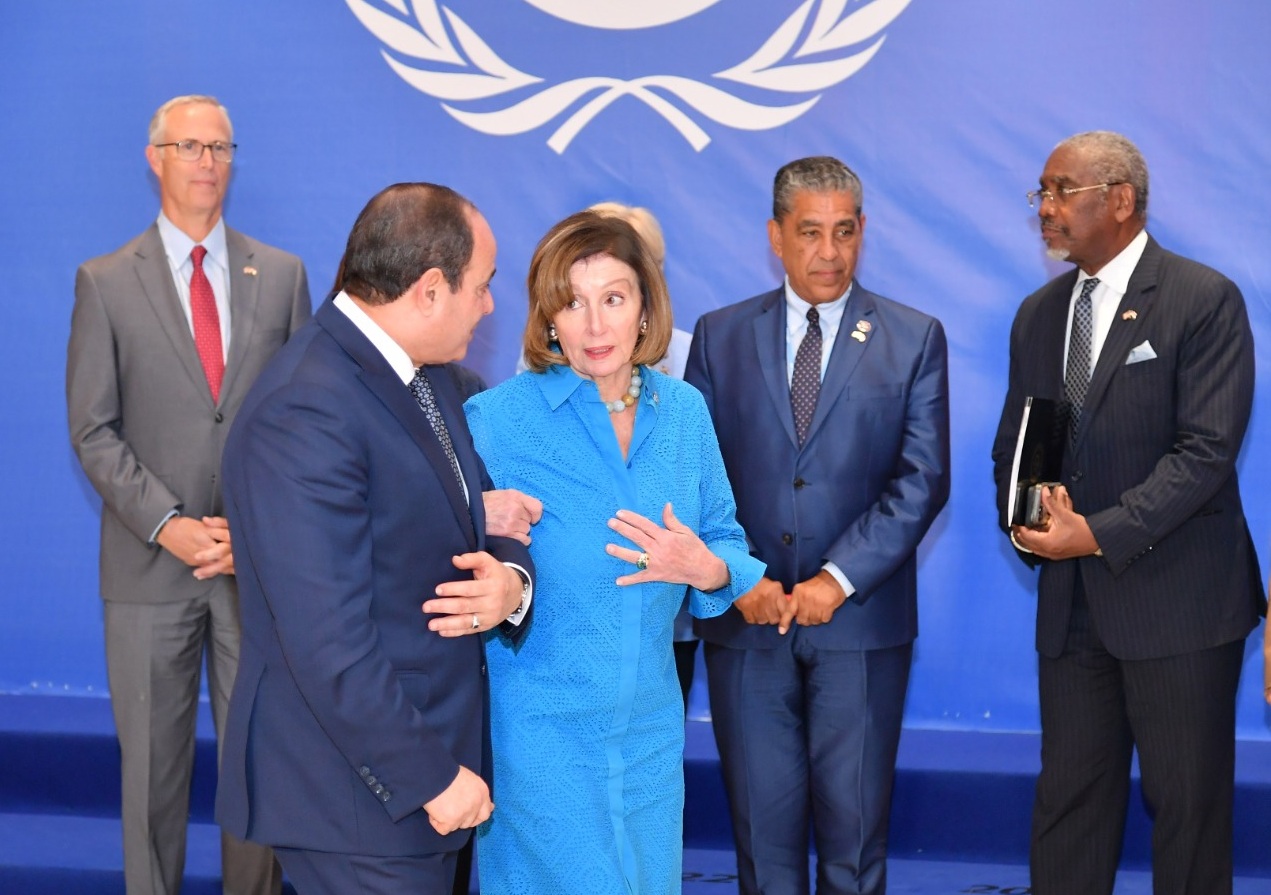 الرئيس السيسي يستقبل رئيسة مجلس النواب الأمريكي بشرم الشيخ