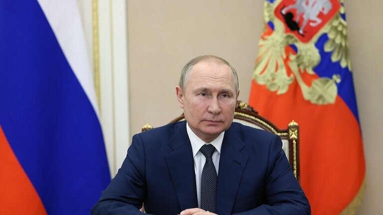 الرئيس الروسي يؤكد عزم بلاده على مواصلة مساعدة الدول التي تعاني نقصًا بالغذاء