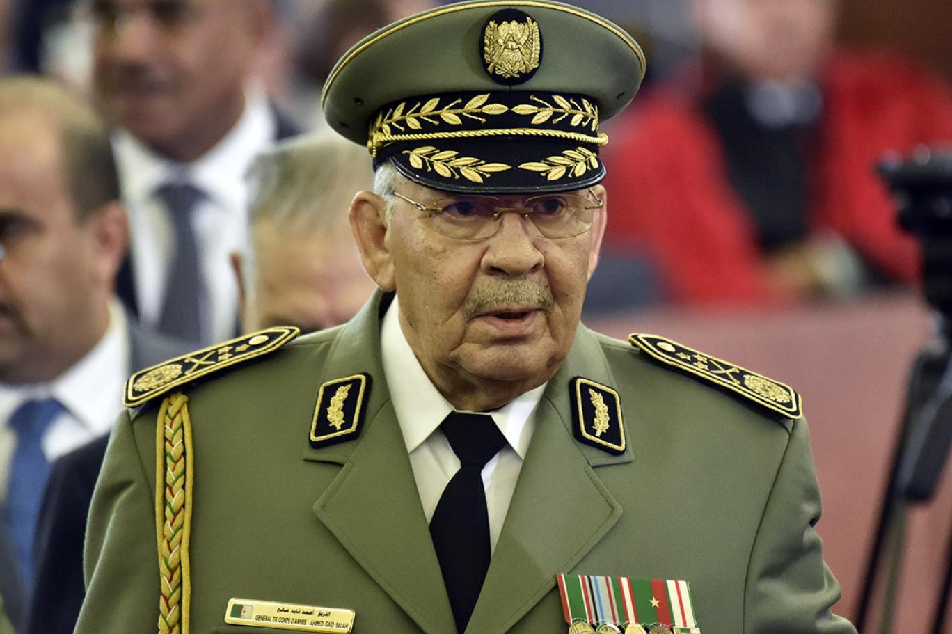 رئيس أركان الجيش الجزائري يؤكد مواصلة الجهود المتكاملة للقضاء نهائيا على آفة الإرهاب