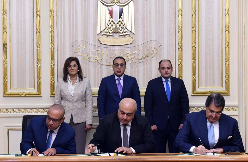 رئيس الوزراء يشهد توقيع بروتوكول تعاون بشأن إنشاء وإدارة وتشغيل  منصة مصر الصناعية الرقمية | صور
