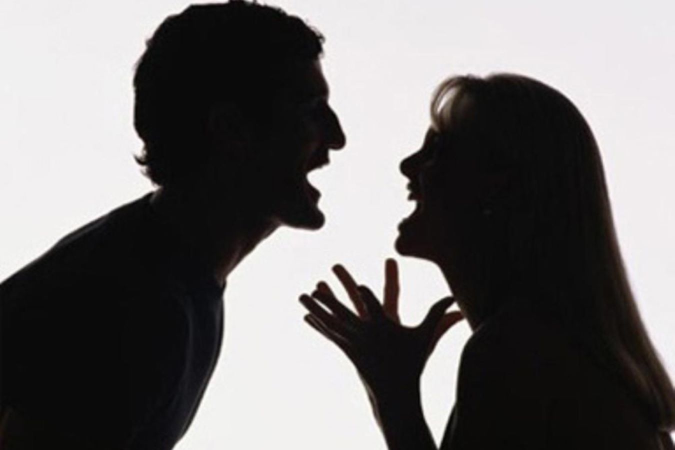 الطلاق يهدد التماسك المجتمعي  أسباب تنسف العلاقة الزوجية وخبراء يكشفون طرقًا للحفاظ عليها