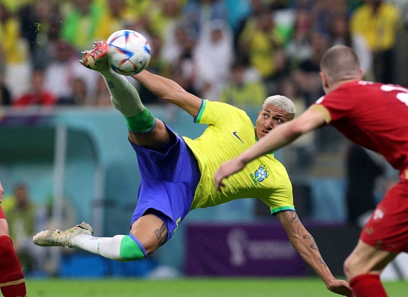 البرازيلي ريتشارليسون يكشف إصابته بالاكتئاب بعد خروج بلاده من كأس العالم 