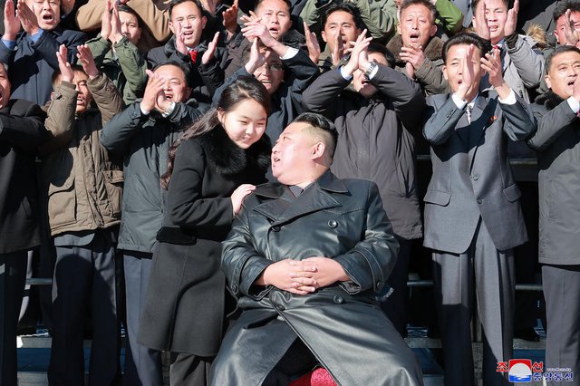  ابنة الزعيم الكوري الشمالي كيم جونج-أون تظهر مرة أخرى في فعالية رسمية|صور