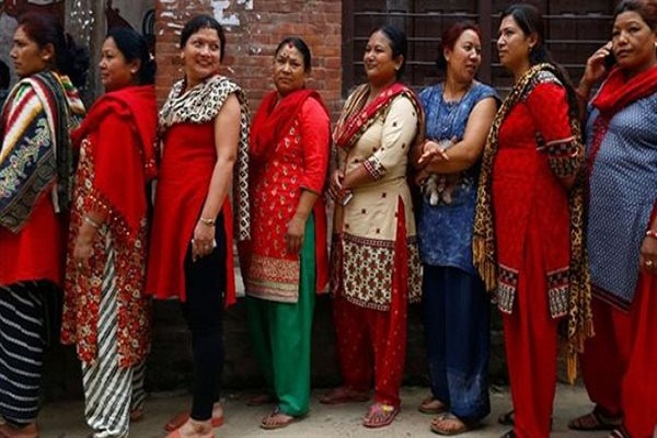 الحزب الحاكم الرئيسي في نيبال يتصدر الانتخابات البرلمانية دون الحصول على الأغلبية