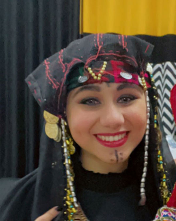 حفلة تنكرية لطلاب كلية الفنون الجميلة بالأقصر