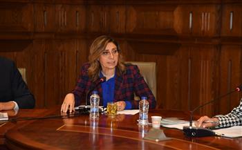   وزيرة الثقافة حرصنا على مشاركة دور النشر الصغيرة في معرض القاهرة الدولي للكتاب