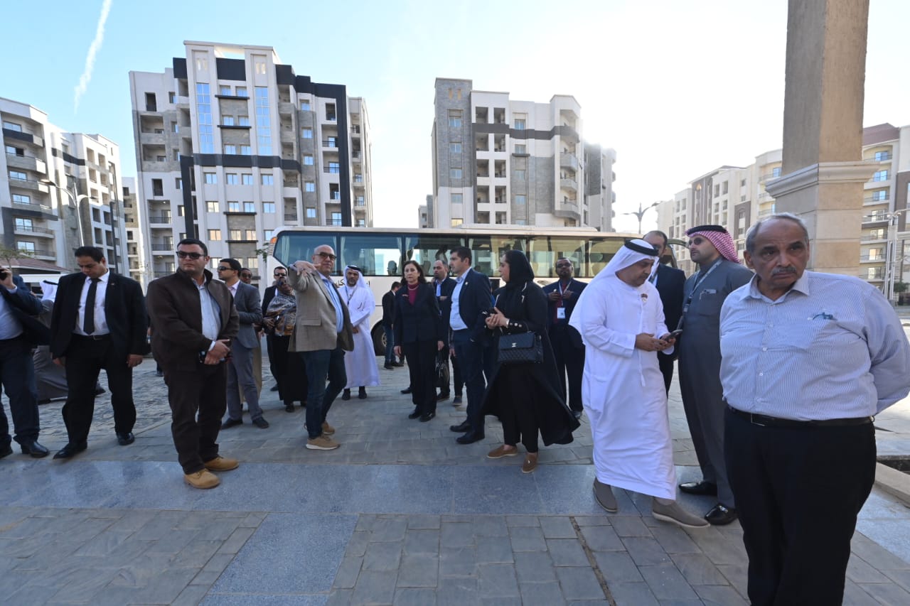 وزير الإسكان يختتم مع نظرائه العرب جولة العاصمة الإدارية الجديدة
