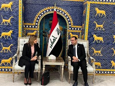 رئيس الوزراء العراقي يستقبل وزيرة الثقافة نيفين الكيلاني | صور