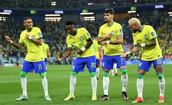  ;ريتشارليسون; يحرز هدف البرازيل الثالث في شباك كوريا الجنوبية | النتيجة 