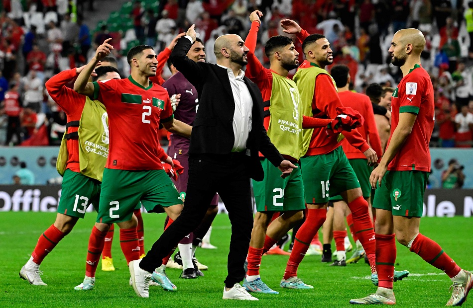 مدرب المغرب التطواني الركراكي أخرج أفضل نسخة من زياش وبونو أفضل حارس