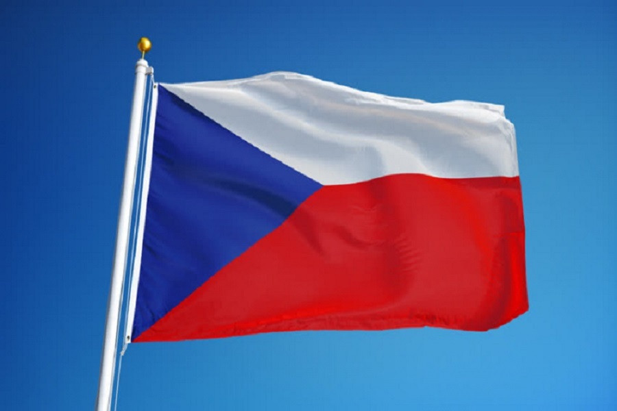 الحكومة التشيكية تدرس تعديل القانون للسماح بتقسيم شركة  سي إي زد  للطاقة
