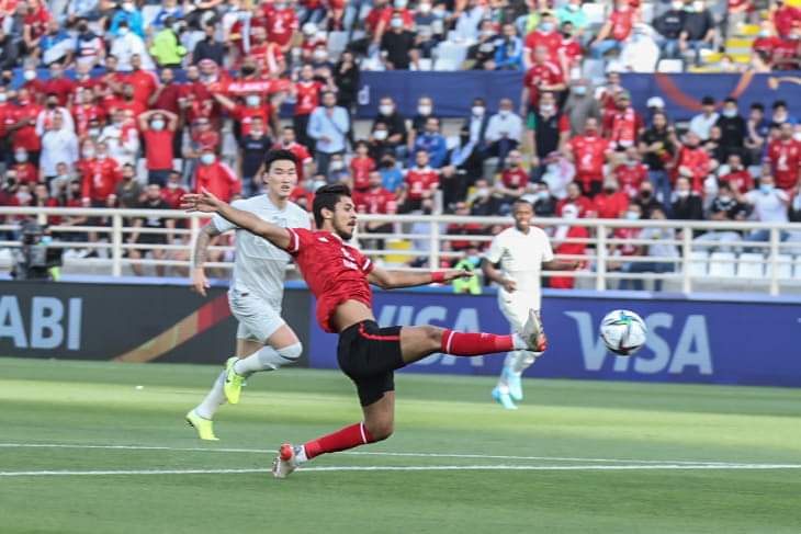 الأهلي والهلال السعودي