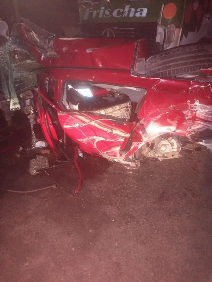 حادث التصادم بين سيارة ملاكي وسيارتين نقل ثقيل