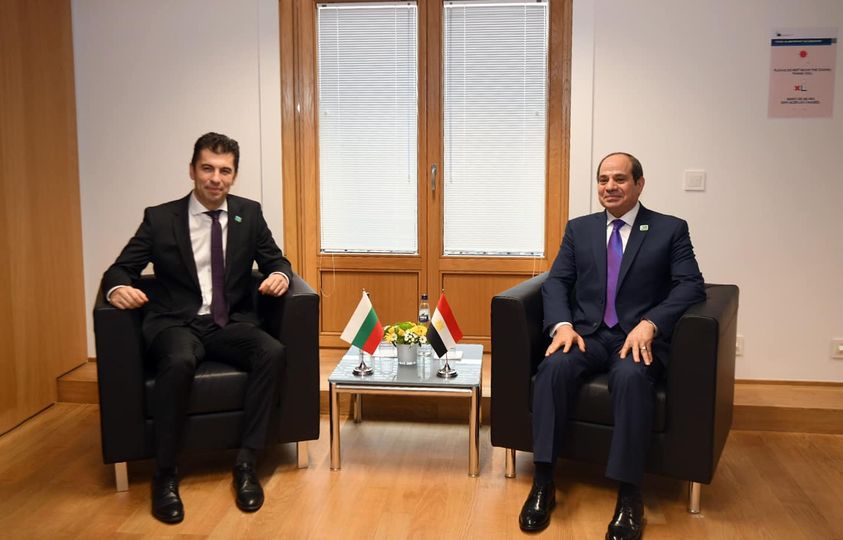 الرئيس السيسي يلتقي رئيس وزراء بلغاريا ويبحثان التعاون في مجالات الدفاع والأمن ومكافحة الإرهاب
