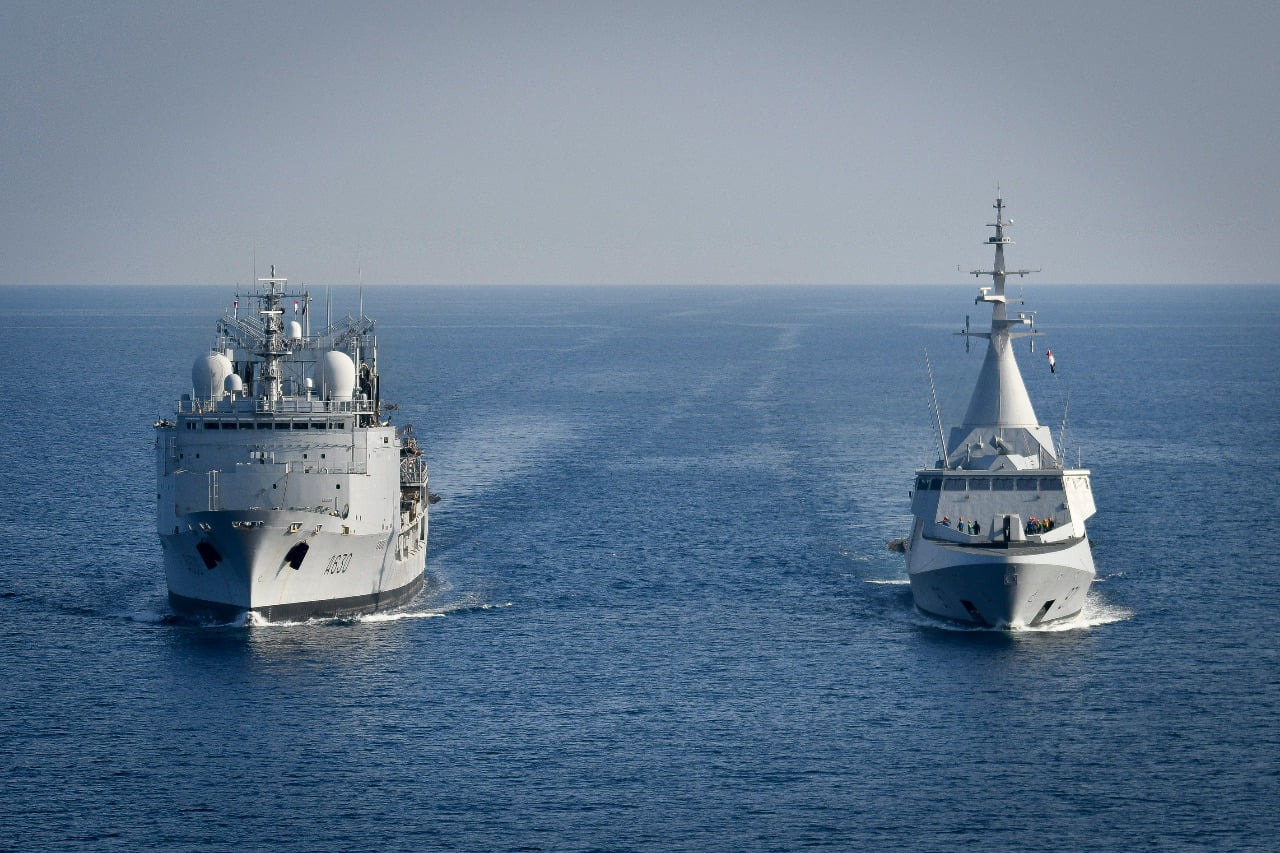 مصر وفرنسا تنفذان التدريب البحري الجوي المشترك  رمسيس   بمسرح عمليات البحر المتوسط | صور