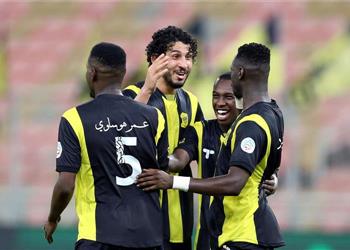 في موسم   بالدوري السعودي الاتحاد الأكثر تسجيلًا باللحظات الأخيرة 