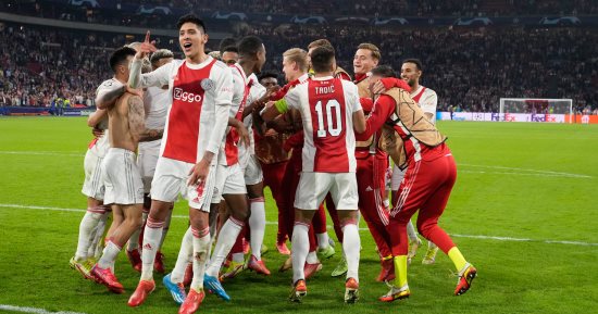 أياكس أمستردام يستعيد نغمة الانتصارات في الدوري الهولندي