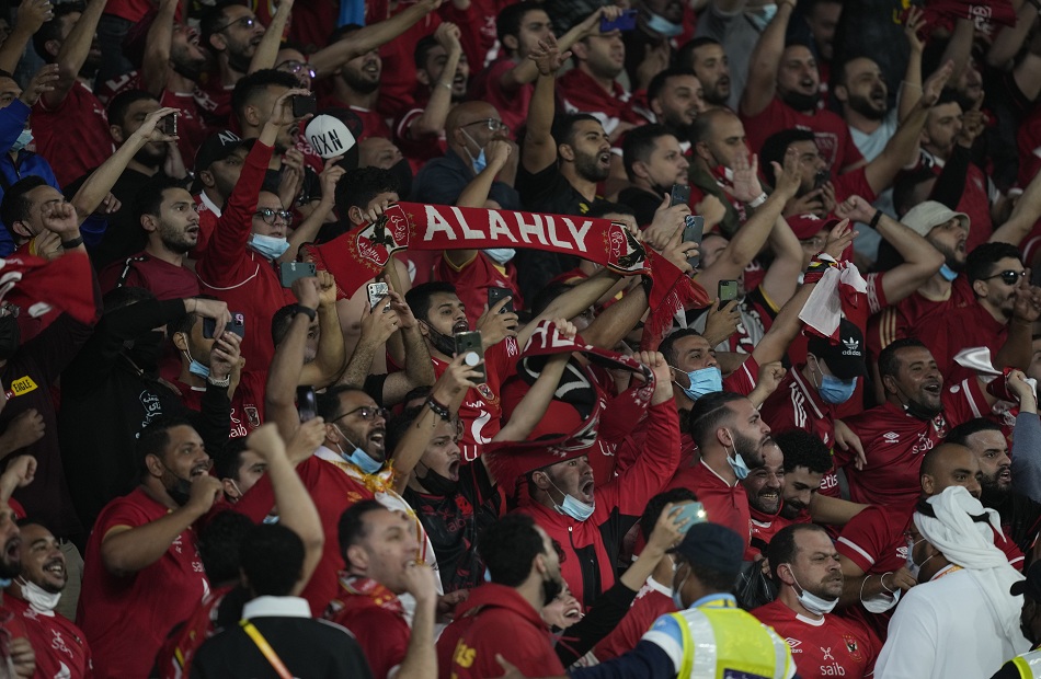 الأهلي يوفر تذاكر مجانية لجماهيره بالإمارات في مباراة الهلال السعودي