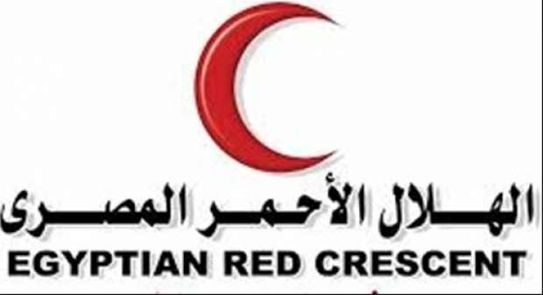 جهود الهلال الأحمر المصري بمعبر أرقين الحدودي لإجلاء المصريين من السودان| فيديو