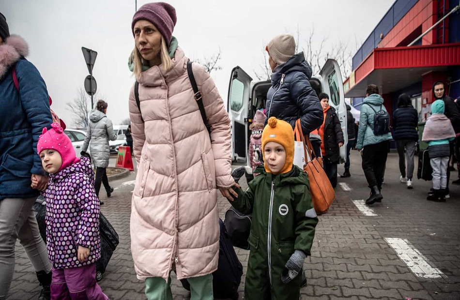 كييف وموسكو تعلنان عن إجلاء آلاف المدنيين من المناطق المحاصرة بأوكرانيا