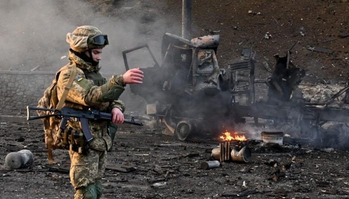 تضرر أحد أكبر مصانع الصلب الأوروبية في ماريوبول الأوكرانية