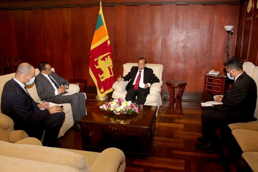 وزير خارجية سريلانكا يستقبل سفير مصر في كولومبو